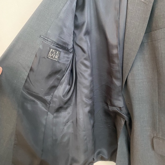 Jos. A Bank Men's Wool Charcoal Suit Blazer - 42L - Picture 5 of 10